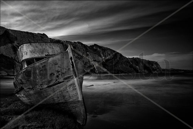 barco Naturaleza Blanco y Negro (Digital)