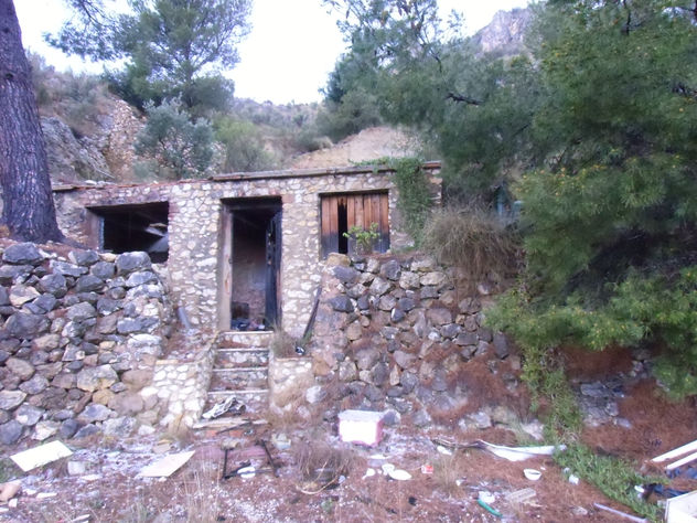 la casa de la grieta