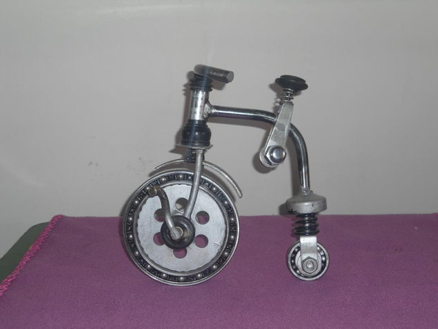 BICICLETA1 Iron Figurative