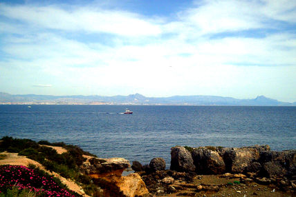 Barco al horizonte