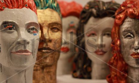 COLECCION CABEZAS HUECAS