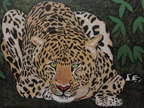 Leopardo al asecho