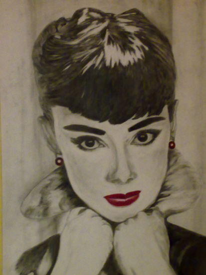 AUDREY OTRA MIRADA Óleo Papel Retrato