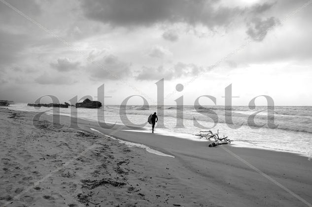 La Mer Viajes Blanco y Negro (Digital)