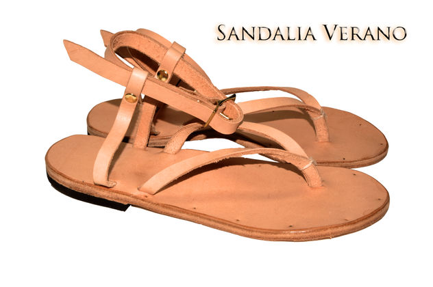 sandalia de cuero