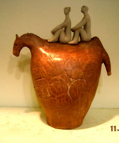 caballo Pottery Figurative