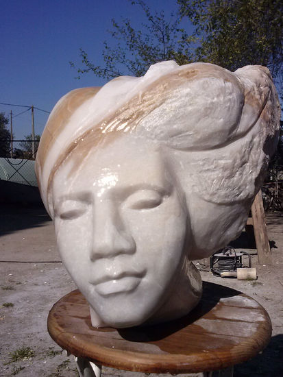 busto Marble Figurative