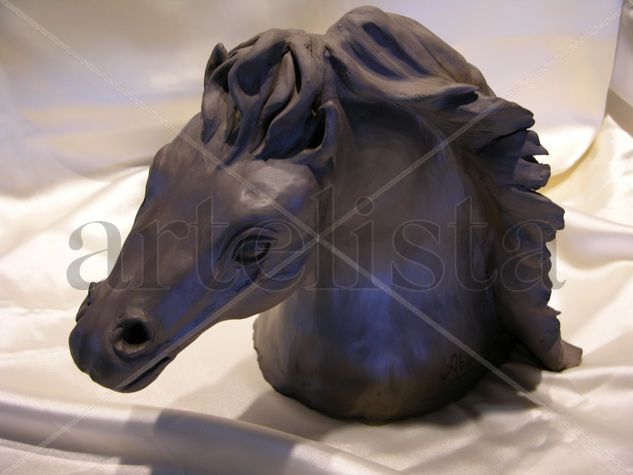 CABALLO AL VIENTO Pottery Figurative