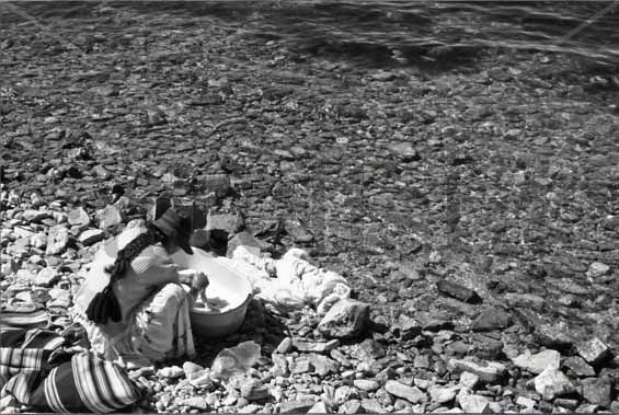 silencio del agua Retrato Blanco y Negro (Digital)