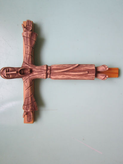 Cristo románico   " C ". Wood Figurative