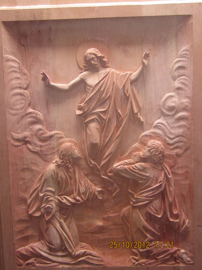 Panel bajo relieve (Asencion de Jesús) Madera Figurativa