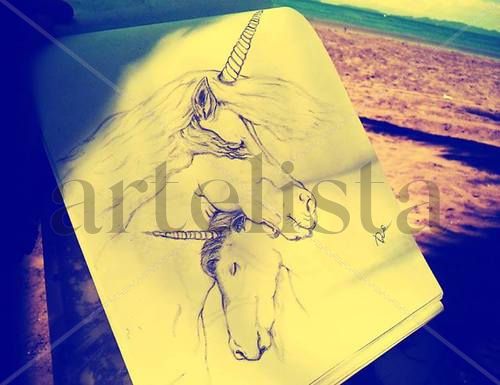 Unicornios Pencil